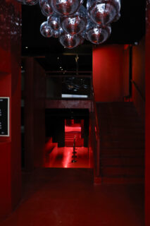 Mon Q Club - Alek Katar